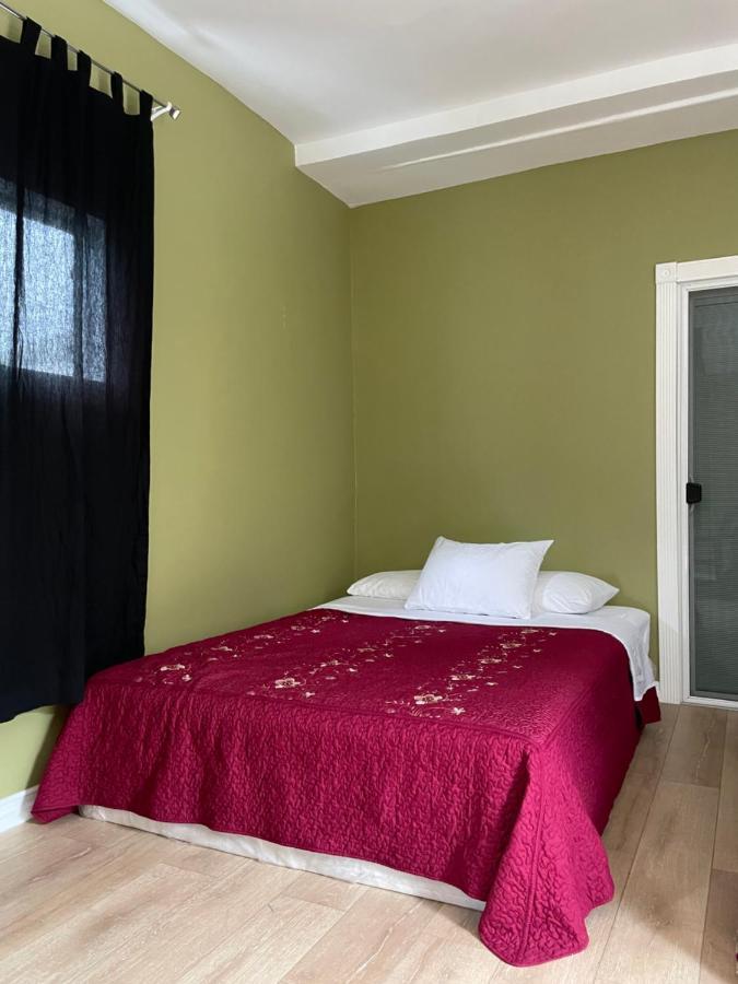 Private Room W/ Private Full Bathroom & Wifi & Ac & Shared Kitchen In Лос-Анджелес Экстерьер фото