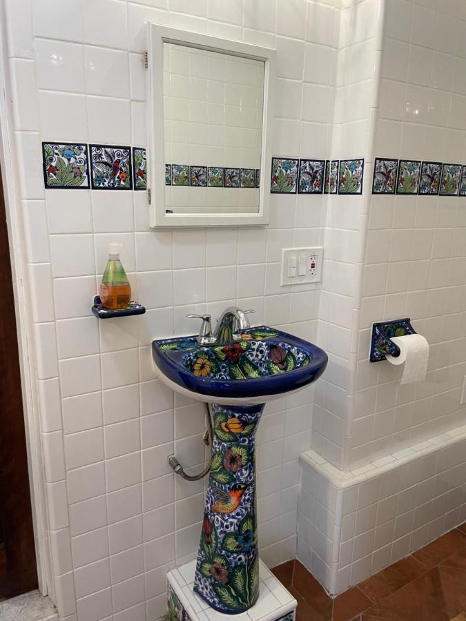 Private Room W/ Private Full Bathroom & Wifi & Ac & Shared Kitchen In Лос-Анджелес Экстерьер фото