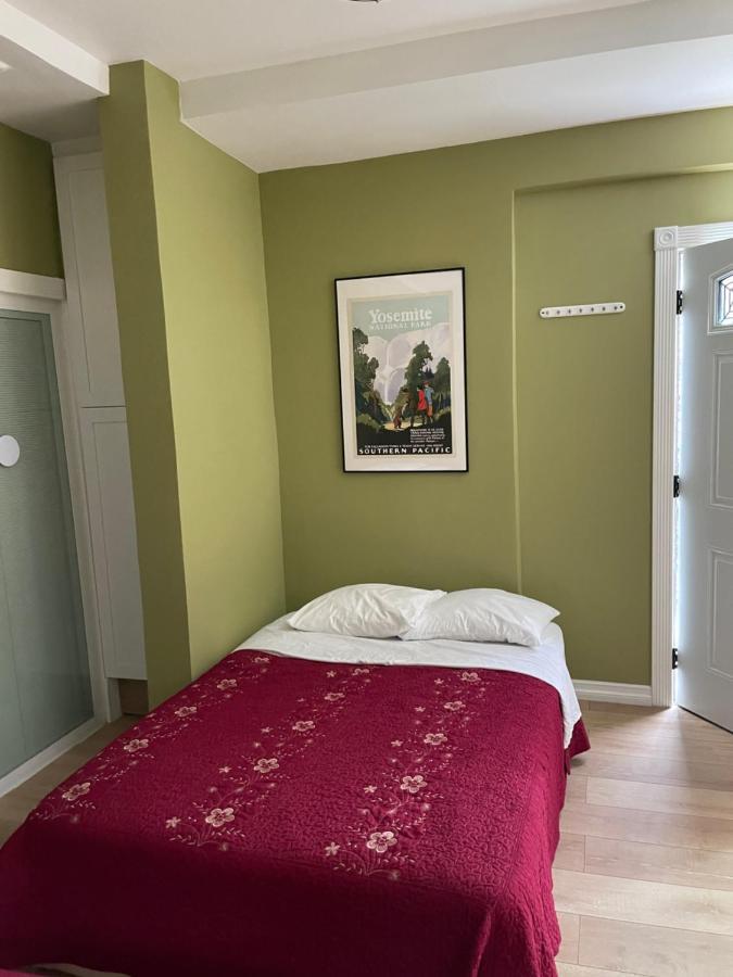Private Room W/ Private Full Bathroom & Wifi & Ac & Shared Kitchen In Лос-Анджелес Экстерьер фото
