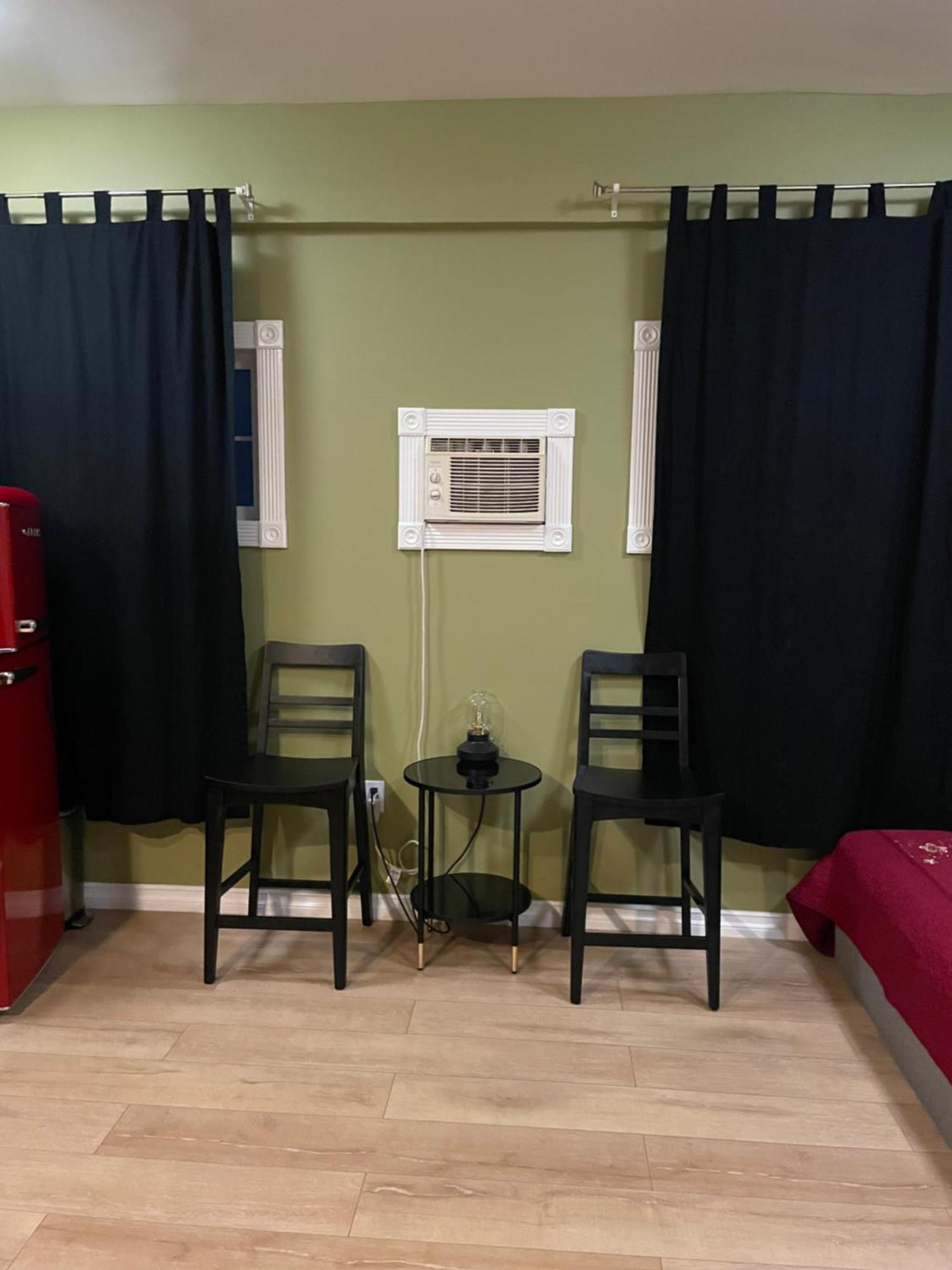 Private Room W/ Private Full Bathroom & Wifi & Ac & Shared Kitchen In Лос-Анджелес Экстерьер фото
