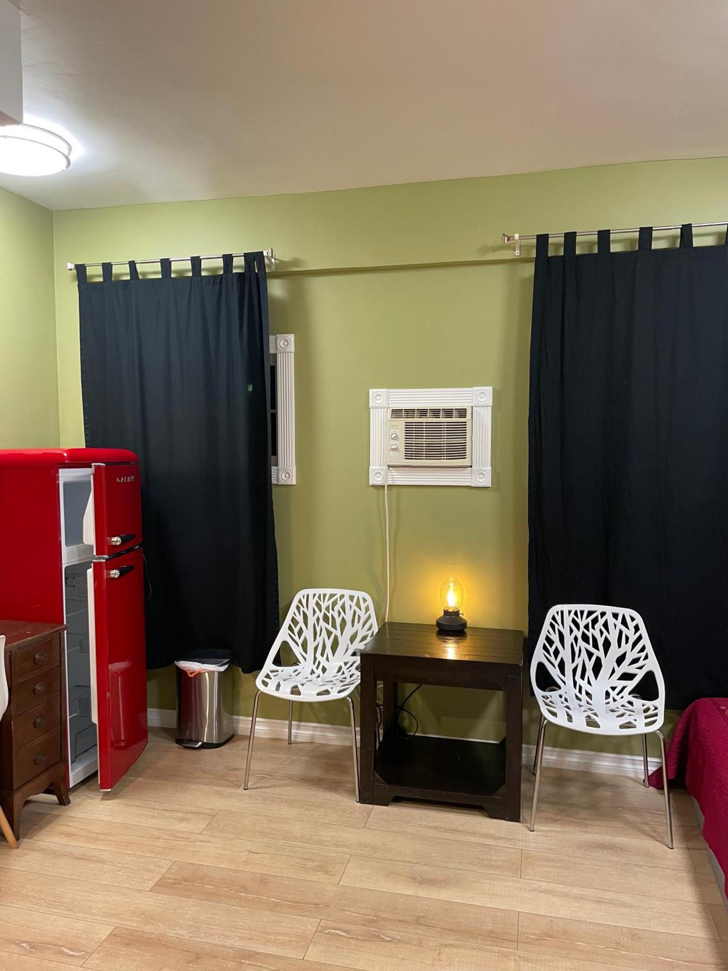 Private Room W/ Private Full Bathroom & Wifi & Ac & Shared Kitchen In Лос-Анджелес Экстерьер фото